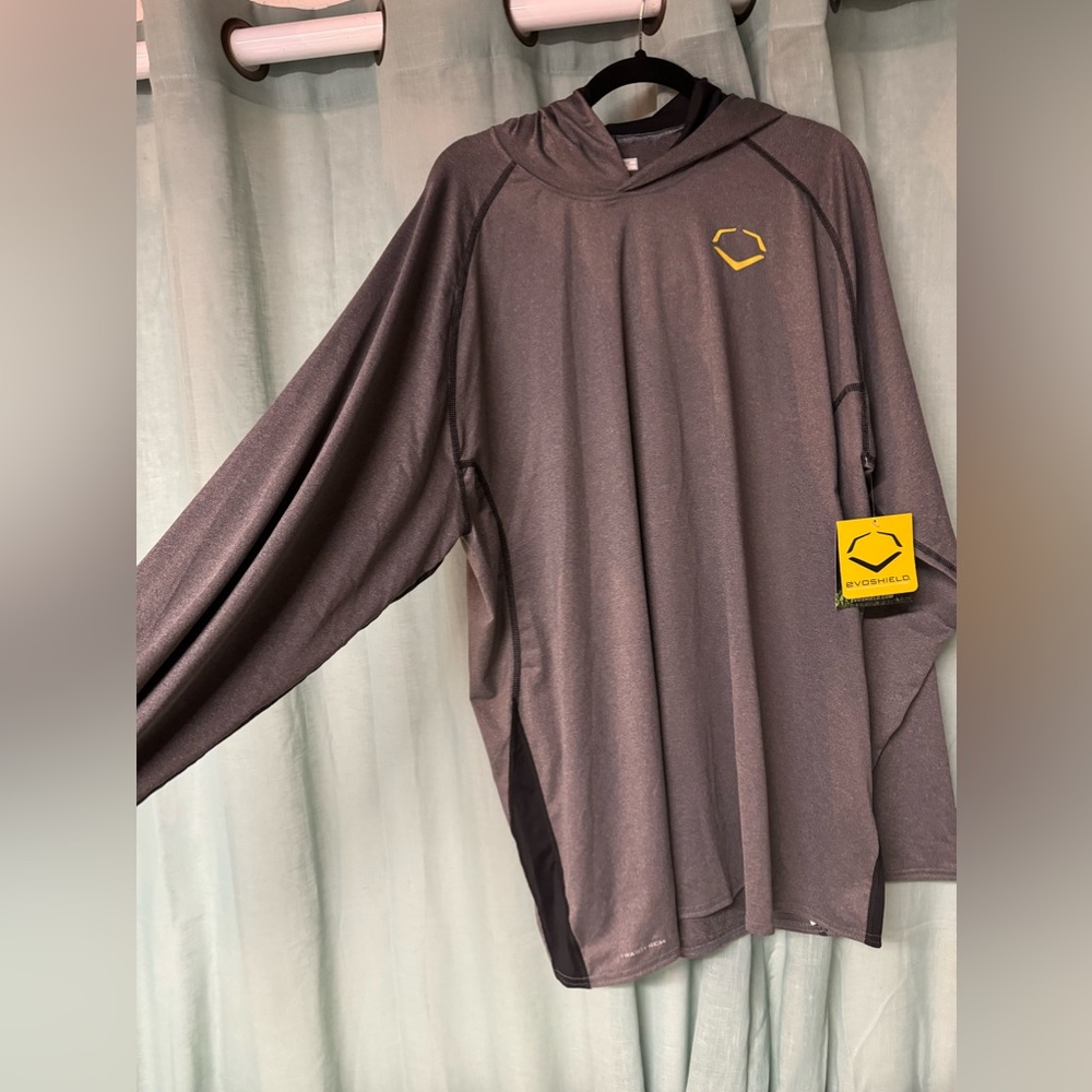 Men’s 2x EVOSHIELD SHIRT. NWT.